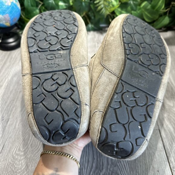 UGG Australia Ascot Suede Slipper 5775 Gray sheepskin lined Size 10 main image 7